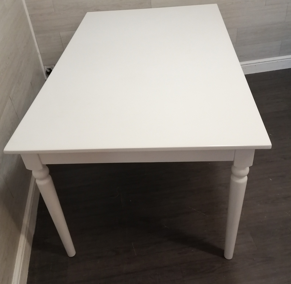 lovely white extending table