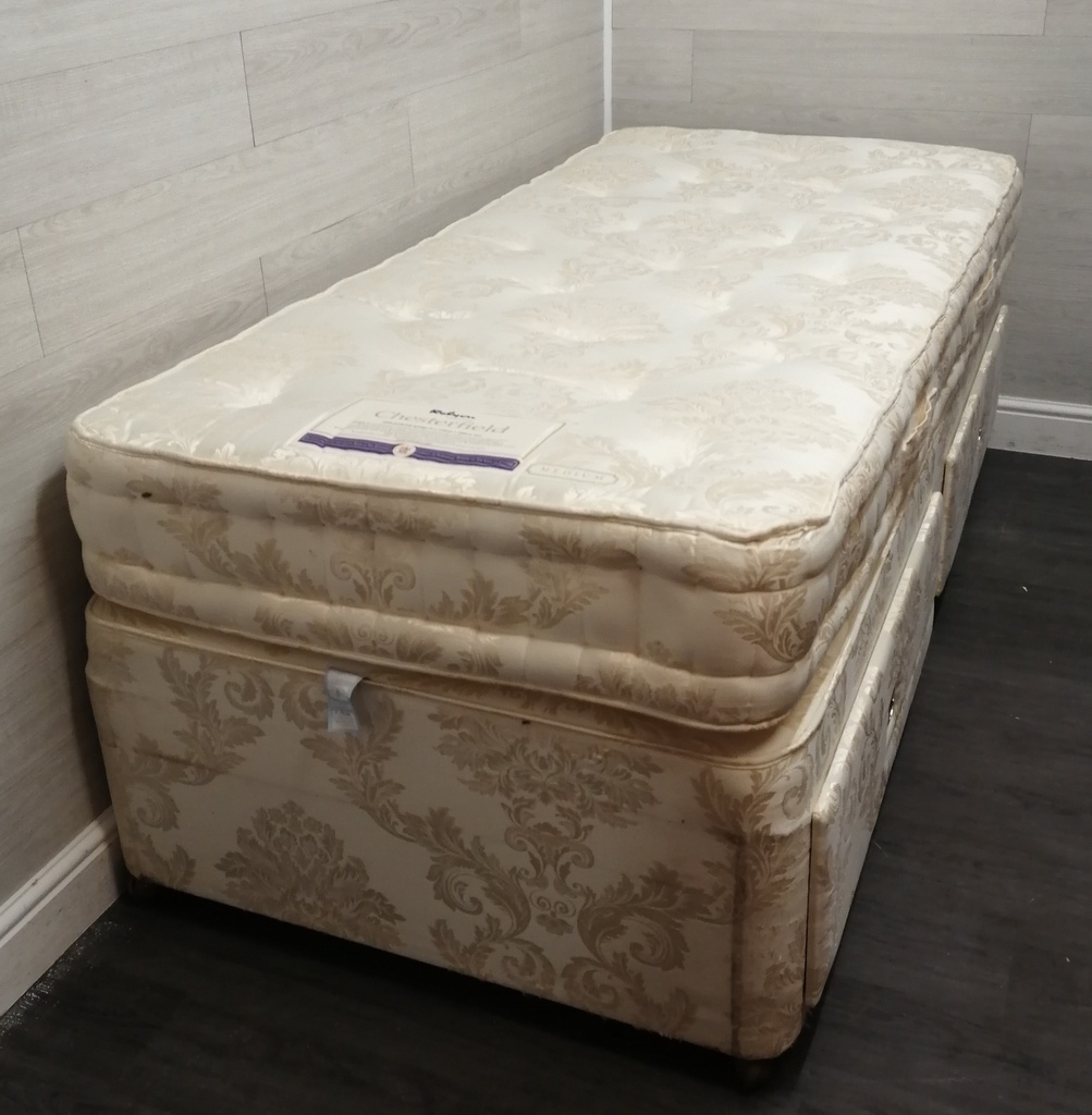 3ft Relyon chesterfield Mattress &amp; Divan Set