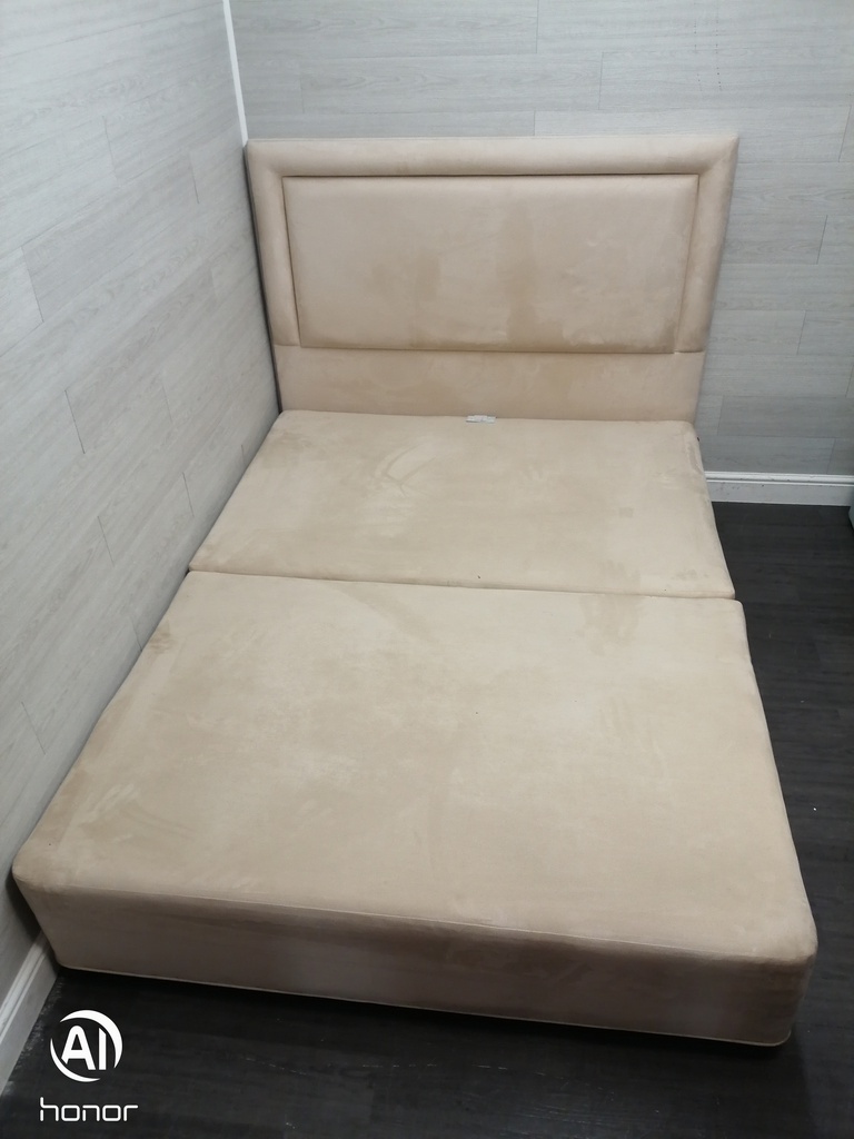 top quality 5ft Vi-Spring Divan Base with matching headboardheadboard