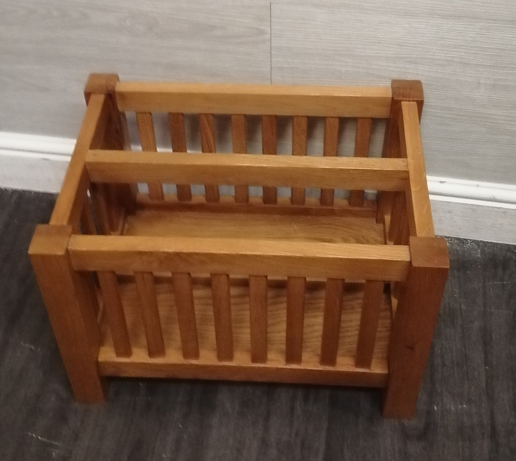 lovely neat oak Magazine Rack