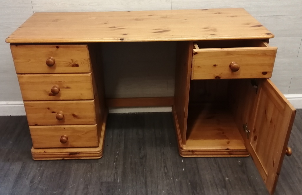 quality solid pine desk