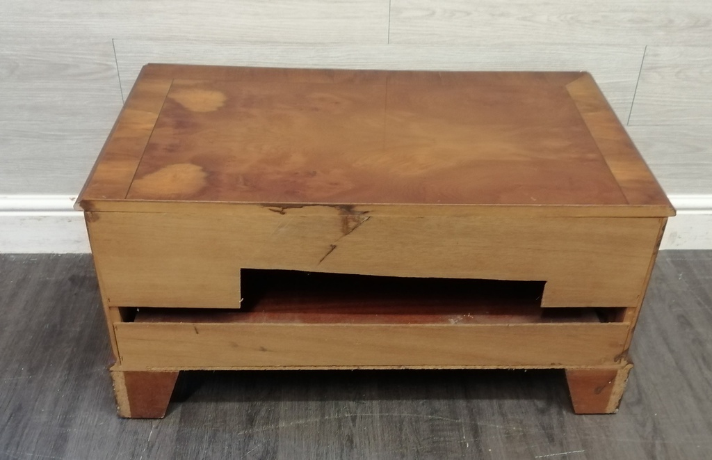 Repro mahogany TV stand