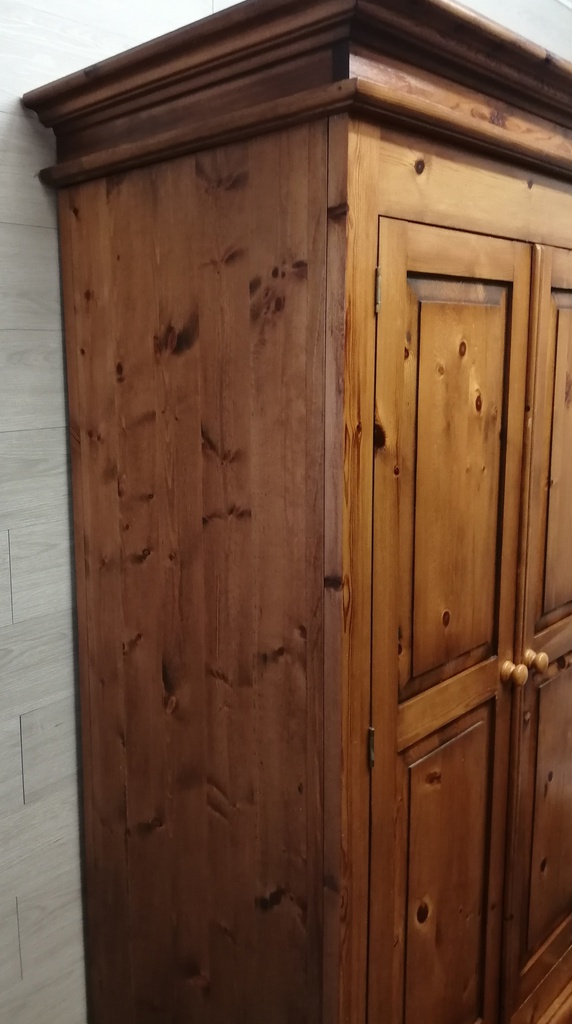 Quality solid pine double wardrobe with drawer