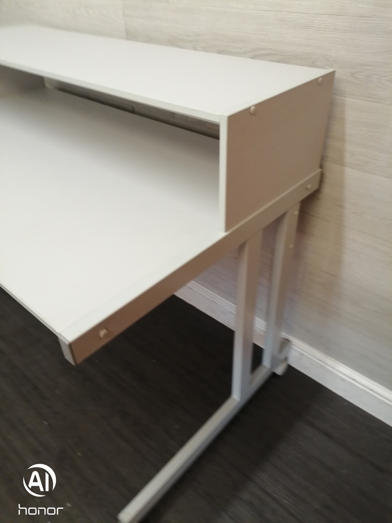 white office desk on wheels