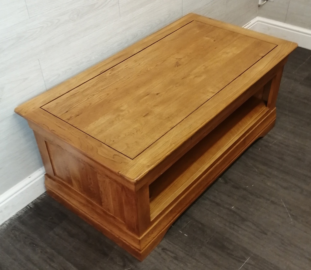 lovely oak coffee table or tv stand