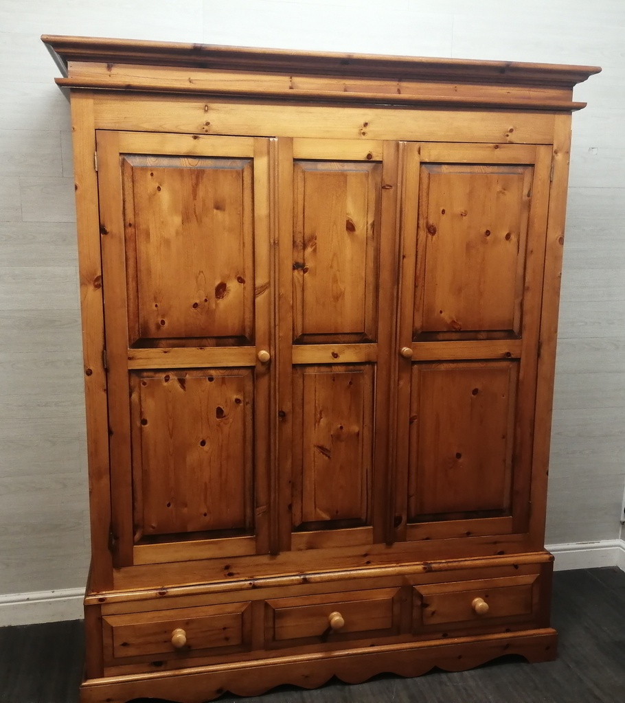 Quality triple size solid pine wardrobe  with drawers