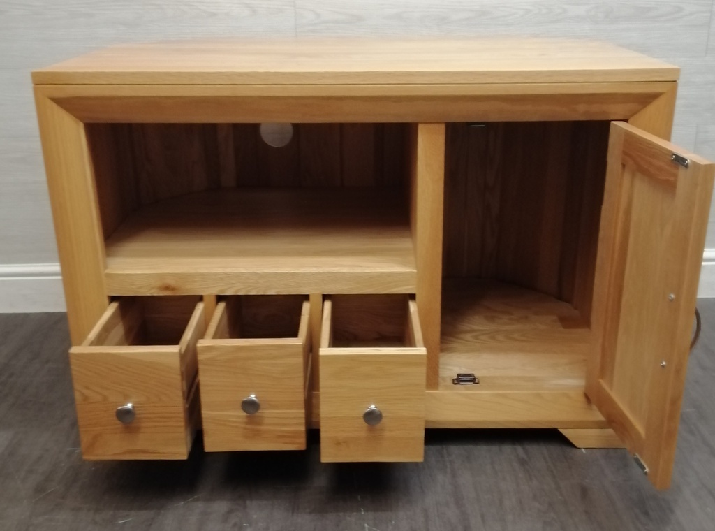 quality oak tv stand