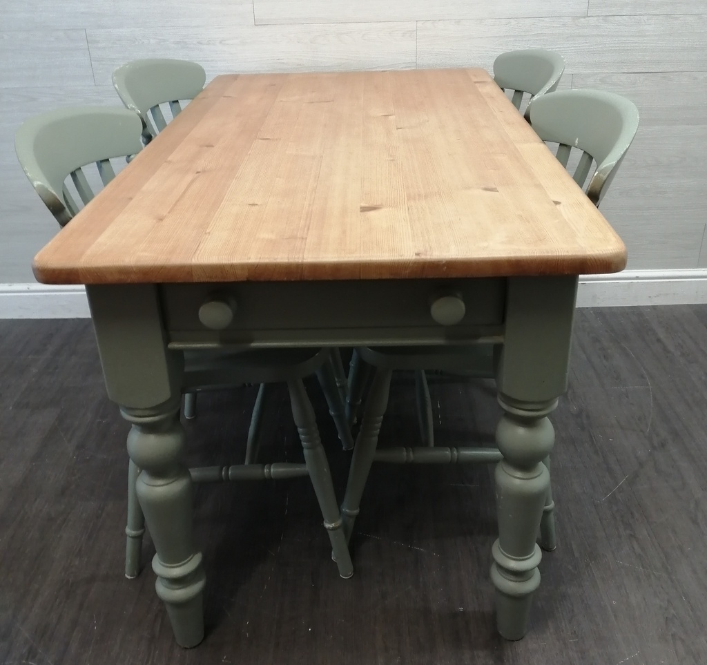 shabby chic green Table and Four Chairs Set