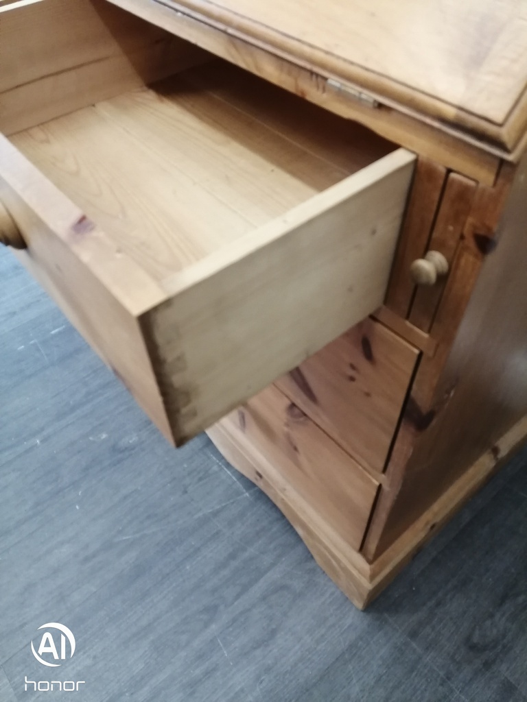 quality solid Pine Bureau