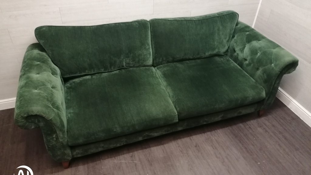 stunning green velvet style sofa