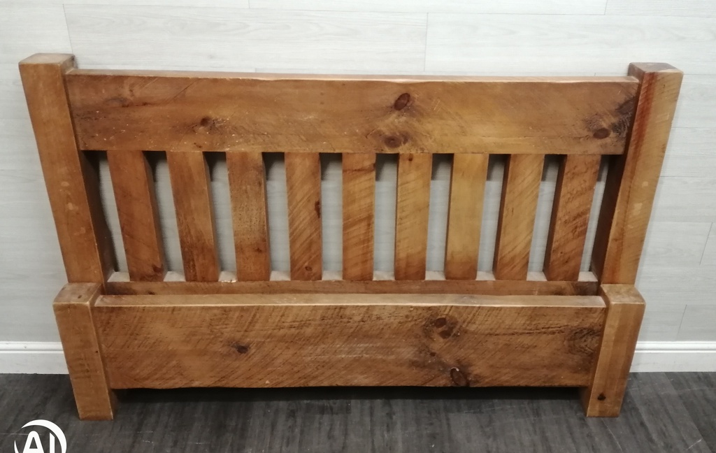 QUALITY 5ft Solid SOLID RUSTIC PINE Bed Frame