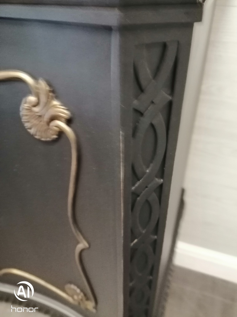 Lovely painted  sidebaord