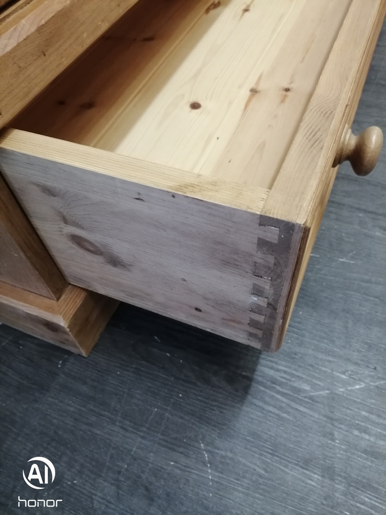 solid pine double wardrobe with drawer