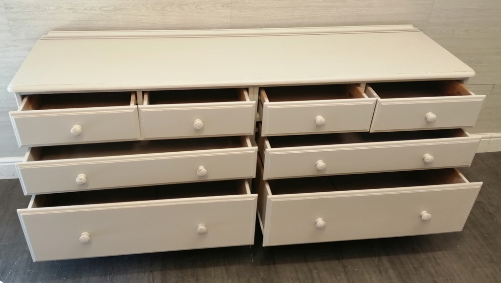 Painted Ducal eight drawer chest