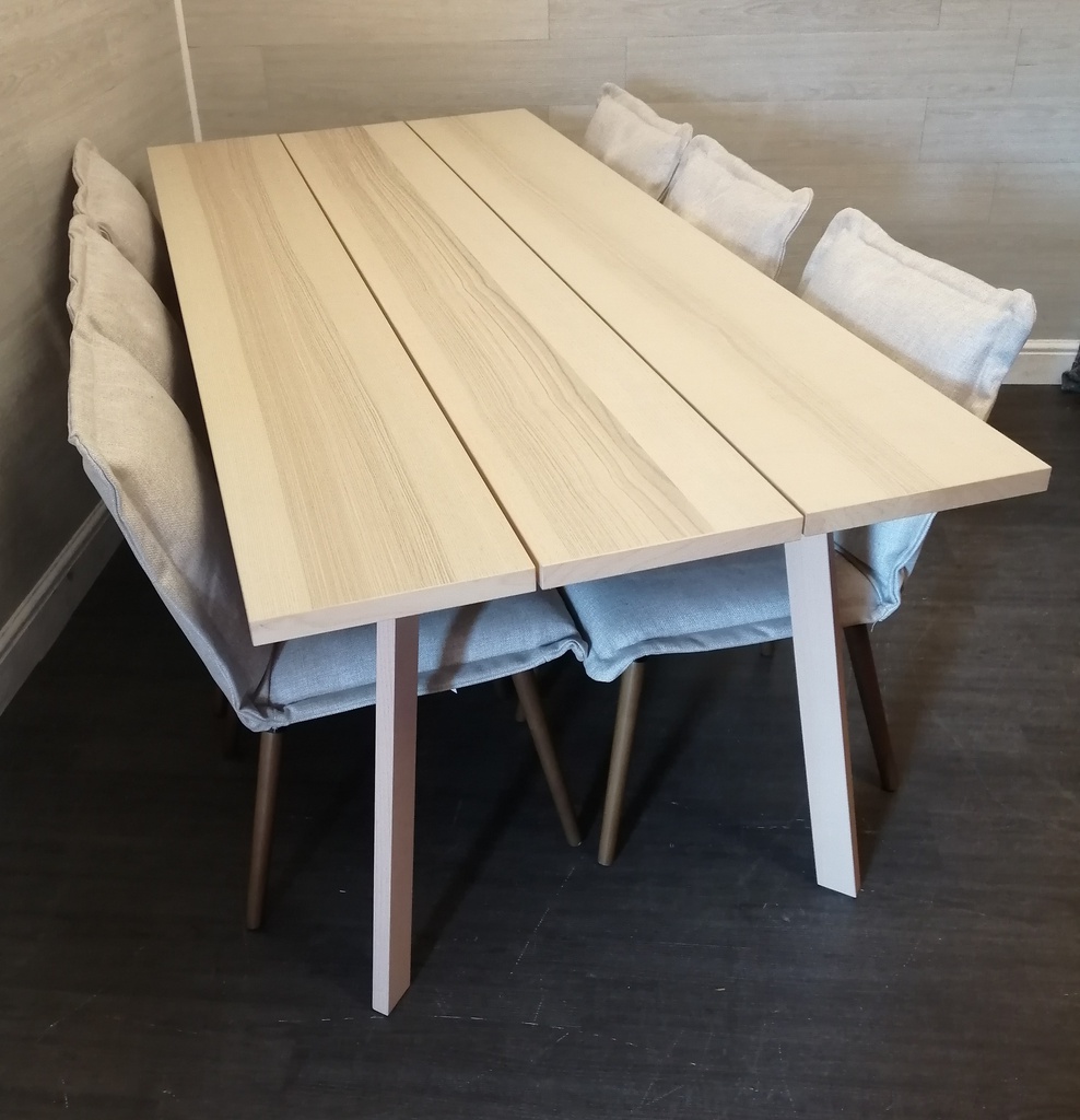 Set Of Six Ikea KLINTEN dining Chairs Light Beige