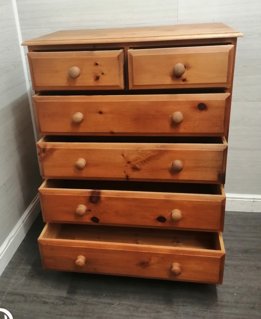 Quality solid pine large chest