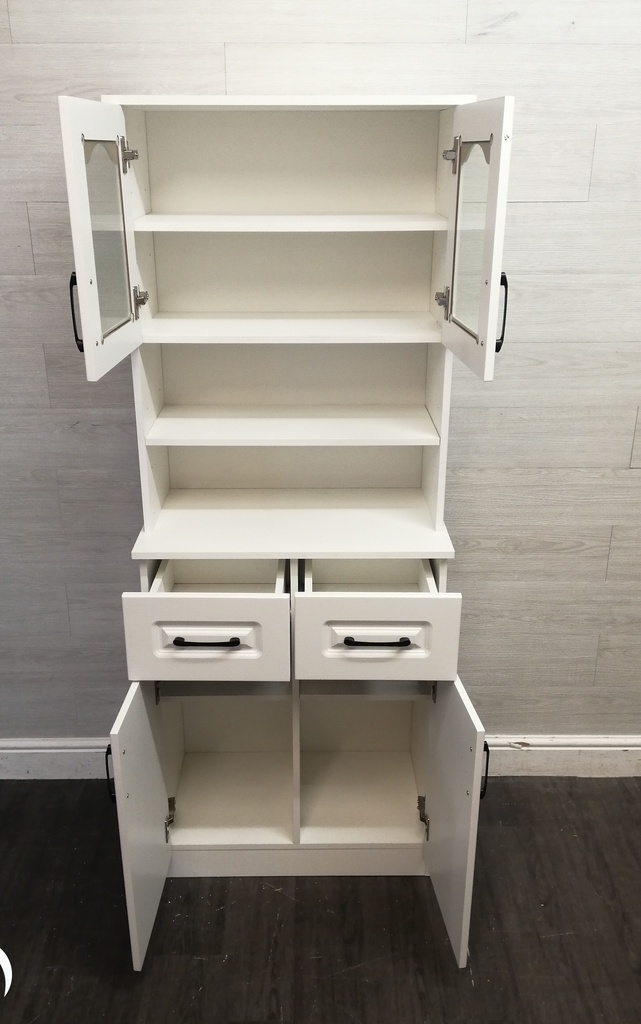 NEAT WHITE DRESSER