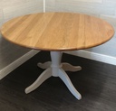 QUALITY SOLID WOOD DROP LEAF DINING TABLE