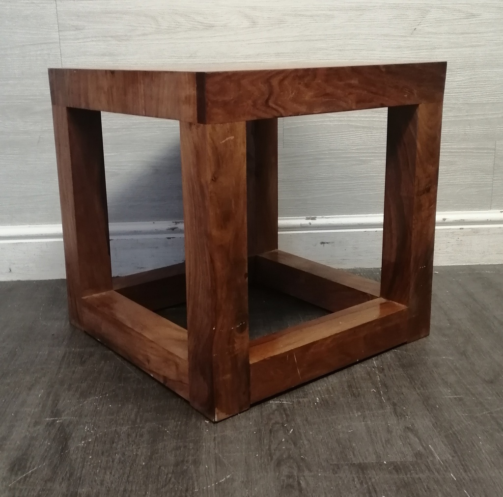 DARK WOOD SQUARE SIDE TABLE