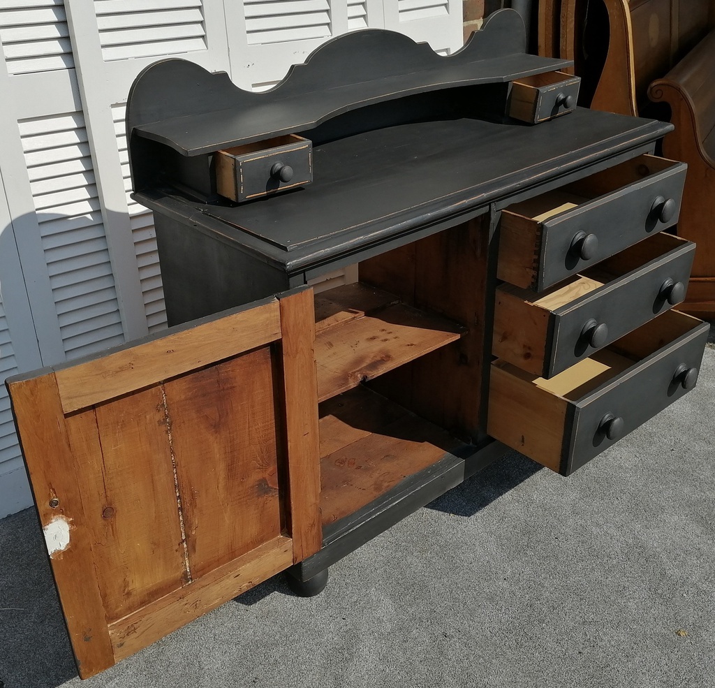 Old Pine 'Graphite' Sideboard