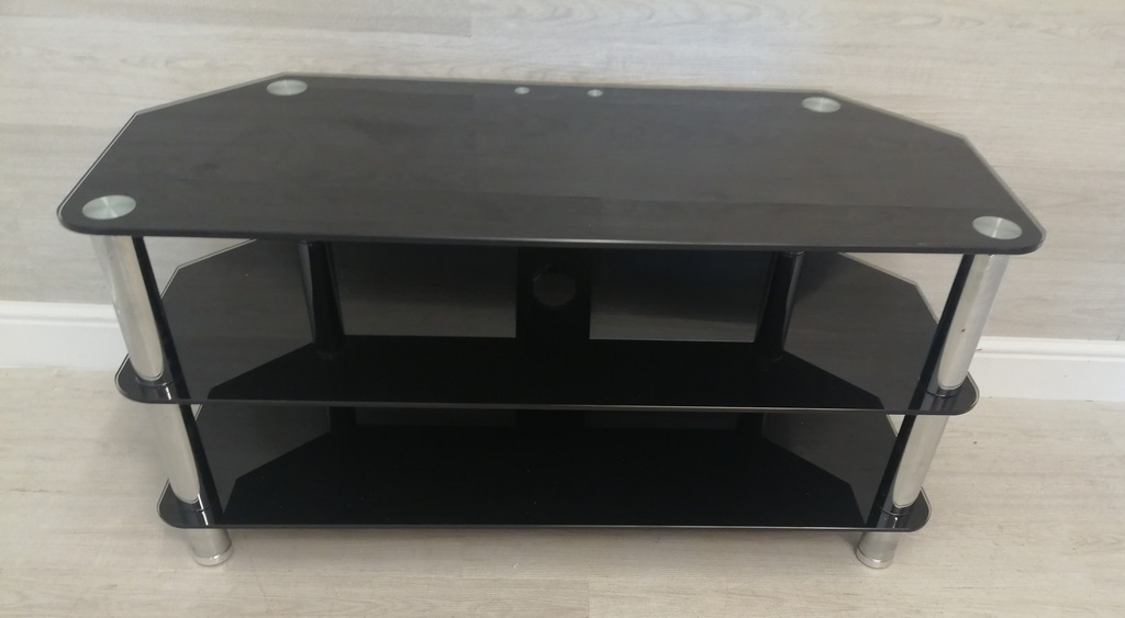 QUALITY LARGE BLACK GLASS TV STAND