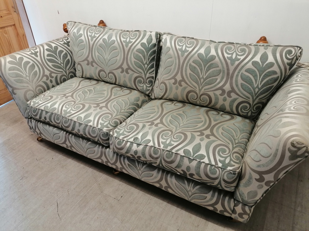 stunning KNOLE STYLE THREE SEATER  SOFA