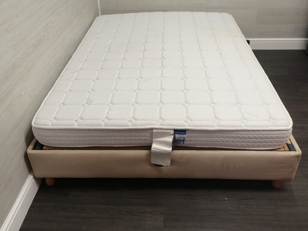 4FT6&quot; ADJUSTABLE OAKDALE ELECTRIC BED