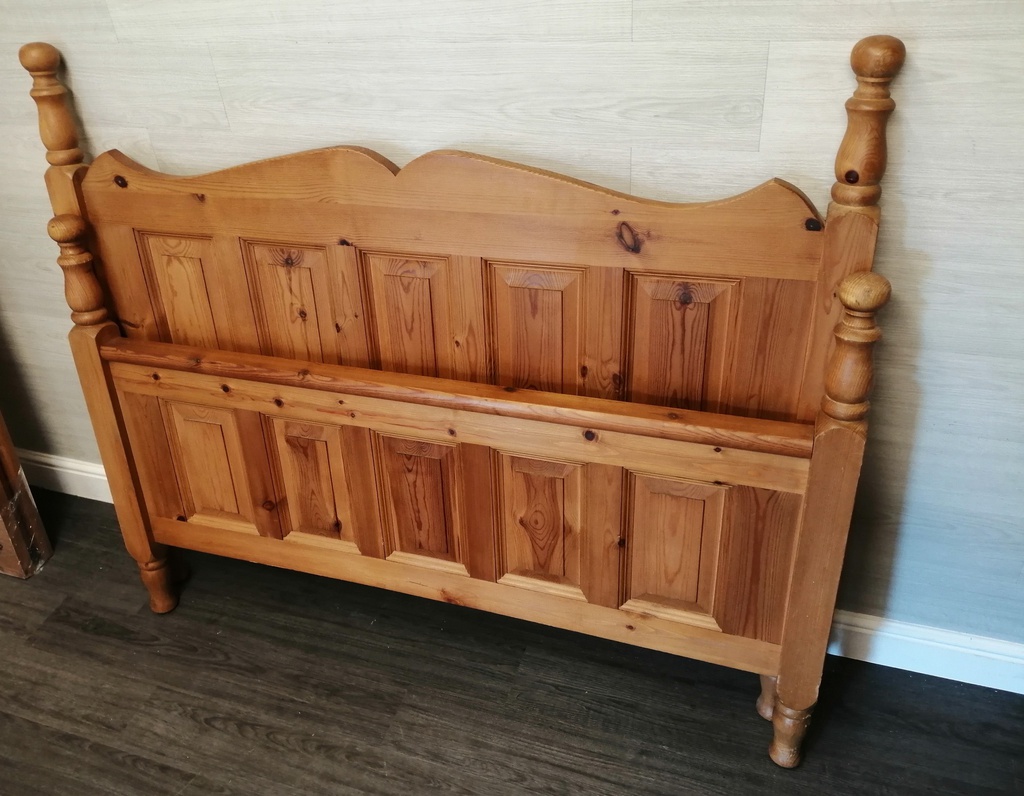 solid pine 4ft6&quot; bed frame