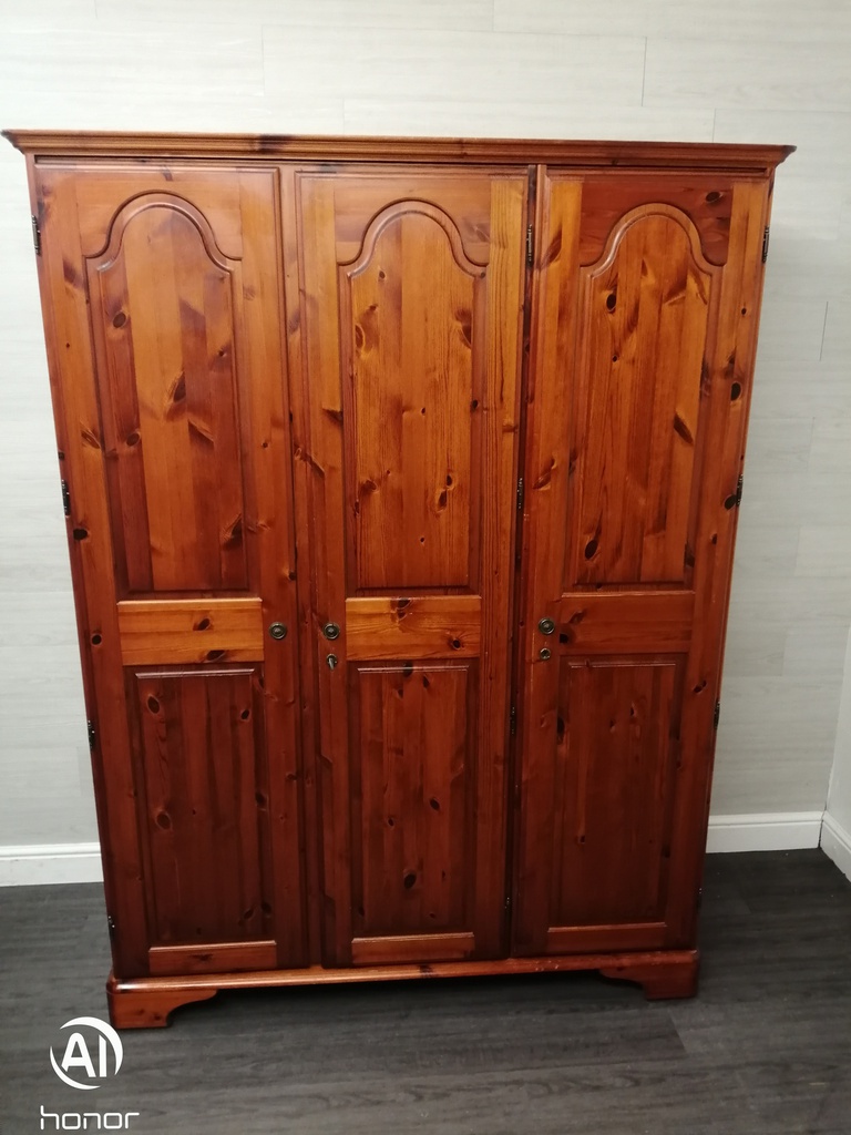 DUCAL PINE TRIPLE WARDROBE