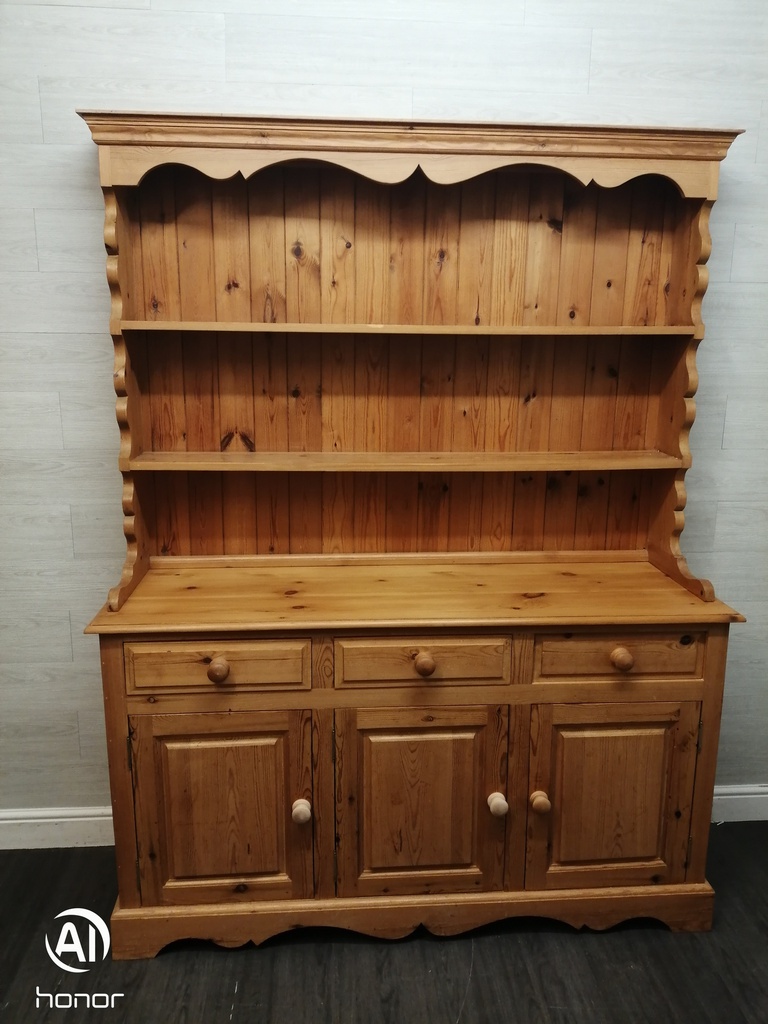 quality solid pine dresser unit