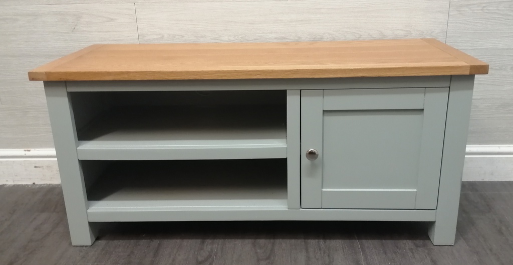 GREY TV STAND / UNIT