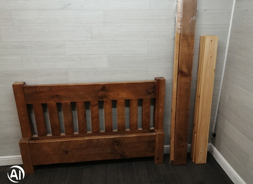 QUALITY 5ft Solid SOLID RUSTIC PINE Bed Frame