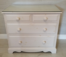 [HF13056] lovely white wash chest of drawers