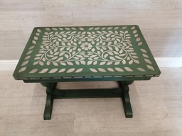 [HF14767] lovely neat  painted coffee table