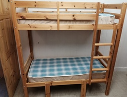 [HF14957] 2ft 6&quot; PINE BUNK BED FRAME with 2 x mattres
