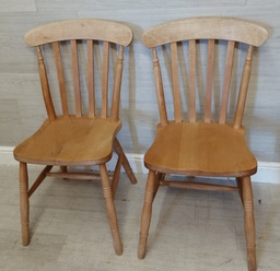 [HF14968] pair of beech dining chairs