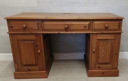 [HF15255] solid pine pedestal desk