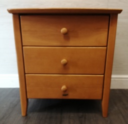 [HF16058] three drawer bedside chest