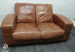 [HF16108] distressed tan leather three seater sofa