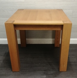 [HF16137] NEAT SQUARE OAK  DINING TABLE