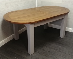 [HF16386] lovely oak extending dining table