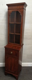 [HF16511] lovely very neat repro mahogany display unit