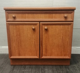 [HF17140] Schriber teak style sideboard