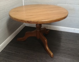 [HF17251] 3FT 7&quot; THICK TOP ROUND SOLID PINE TABLE